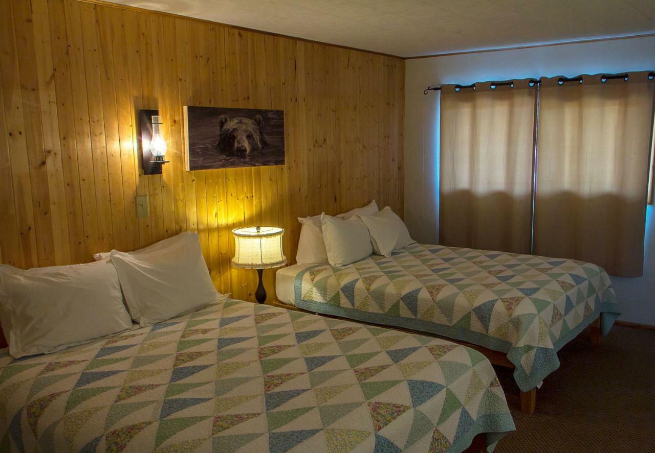 High Country Motel And Cabins Cooke City Eksteriør billede