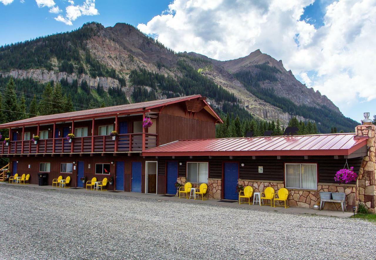 High Country Motel And Cabins Cooke City Eksteriør billede