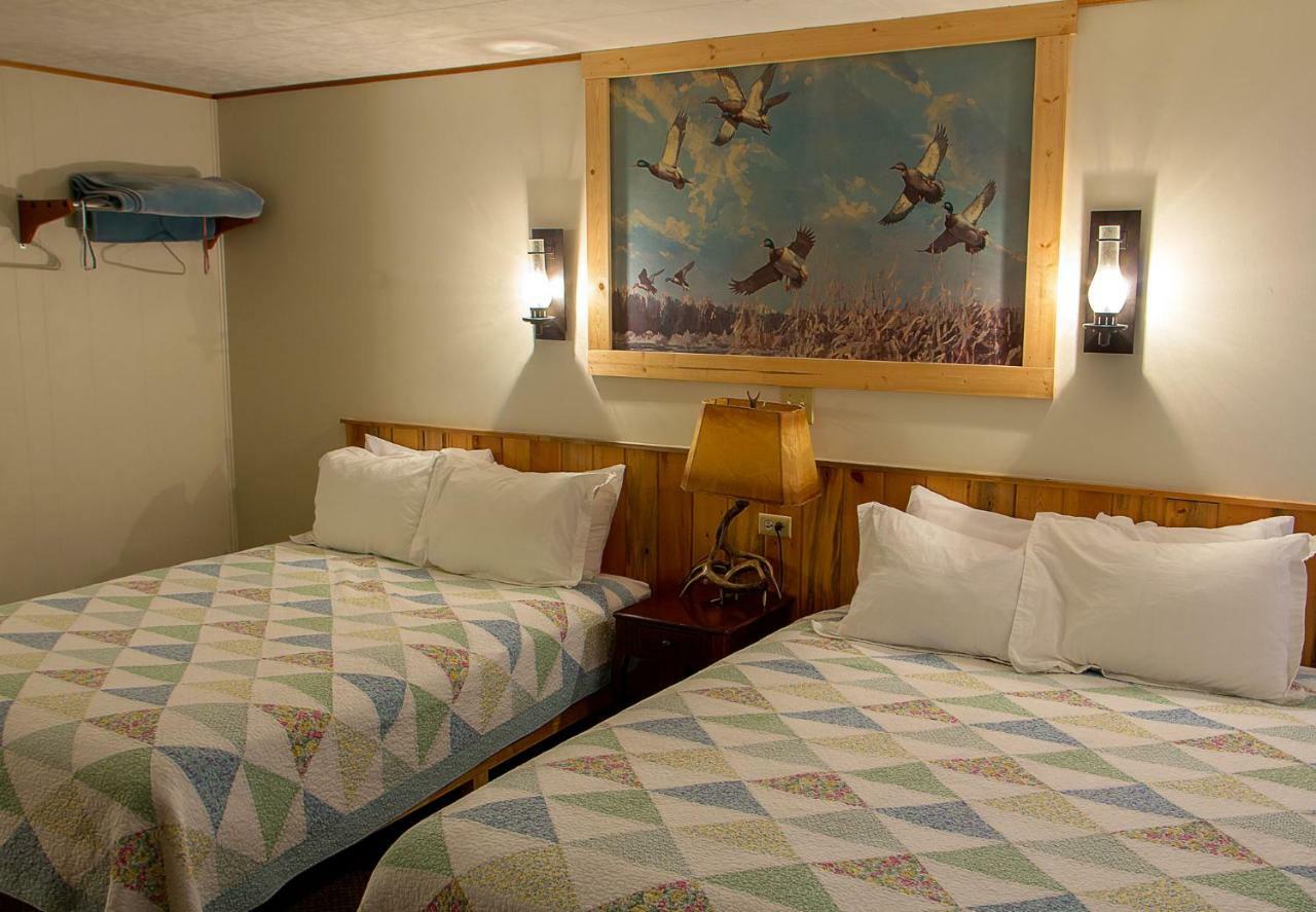 High Country Motel And Cabins Cooke City Eksteriør billede