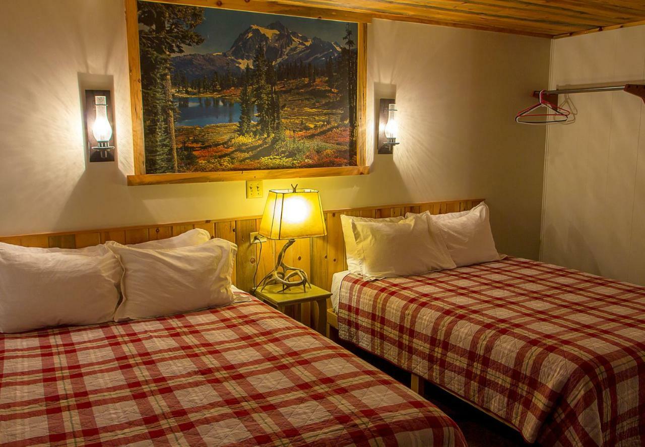 High Country Motel And Cabins Cooke City Eksteriør billede